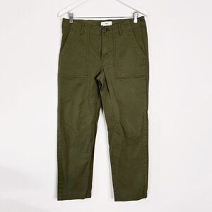 Aritzia TNA Olive Green Patch Pocket Tapered Leg Cargo Pants